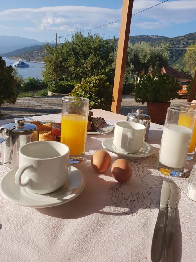 Gonatas Hotel Agia Efimia Exterior photo