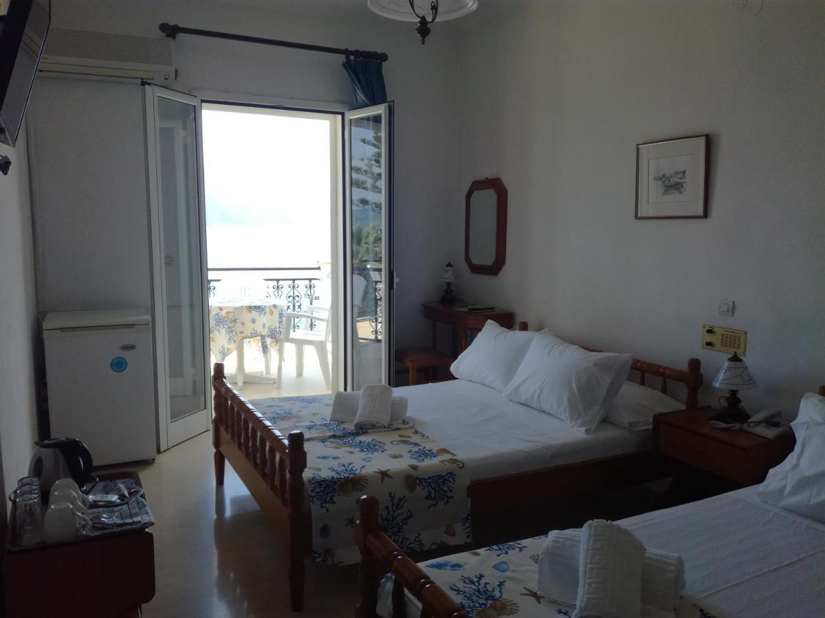 Gonatas Hotel Agia Efimia Exterior photo