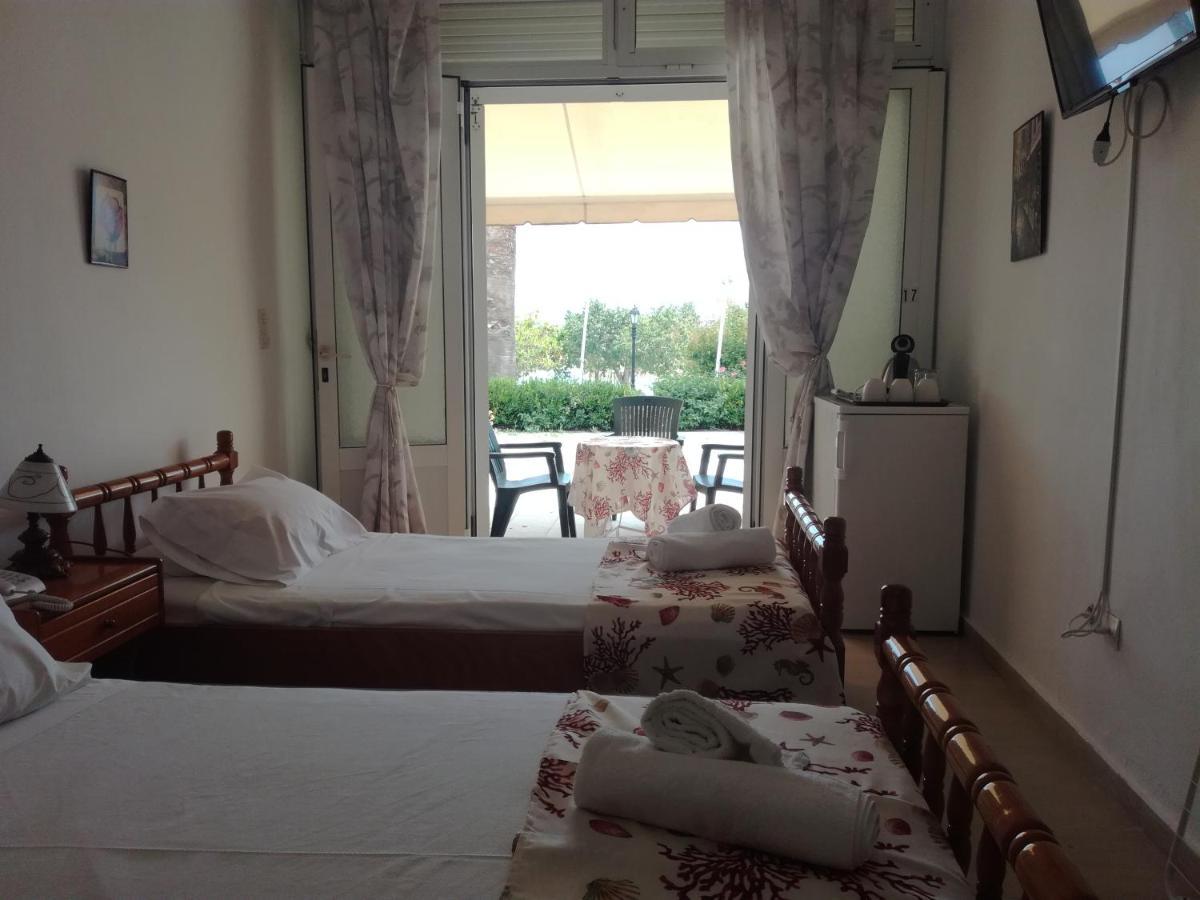 Gonatas Hotel Agia Efimia Exterior photo