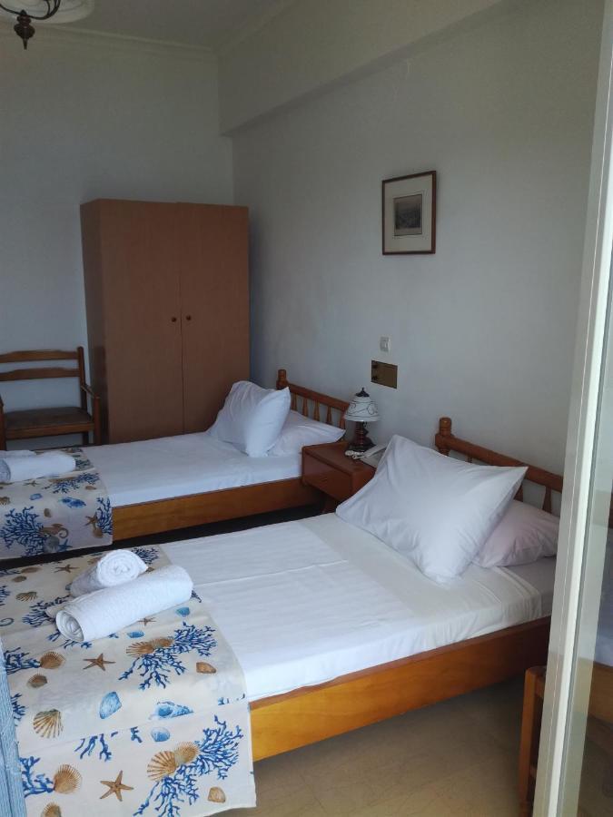 Gonatas Hotel Agia Efimia Exterior photo